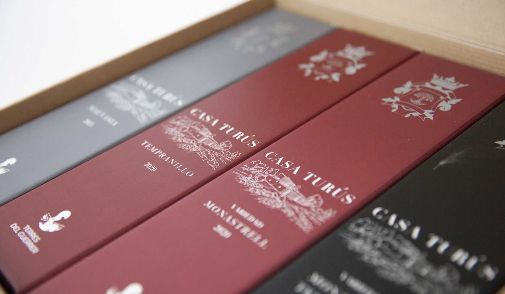 Estuche Vinos de Casa Tur&uacute;s